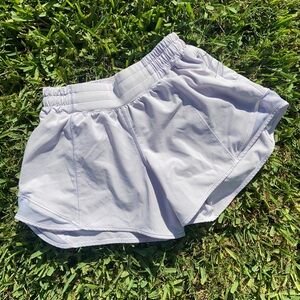 Lululemon Hotty hot lined shorts - low rise